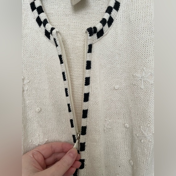 High Sierra long sleeve zipper front Christmas Holiday sweater size Large- cream - Picture 4 of 9